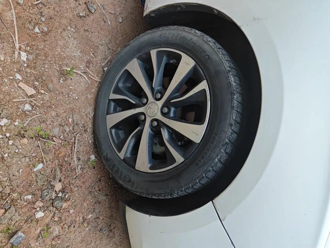 Buick Excelle GX 2019 18T Automatic Connected Elite Model China VI Standard — миниатюра 8