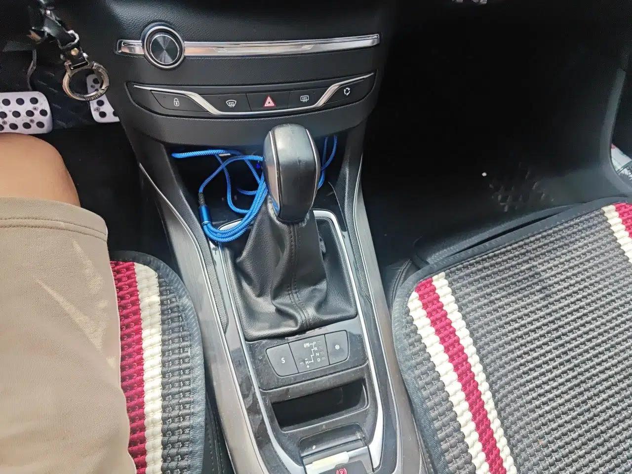 Peugeot 308S 2015 1.6T Automatic Jingchi Edition — миниатюра 14