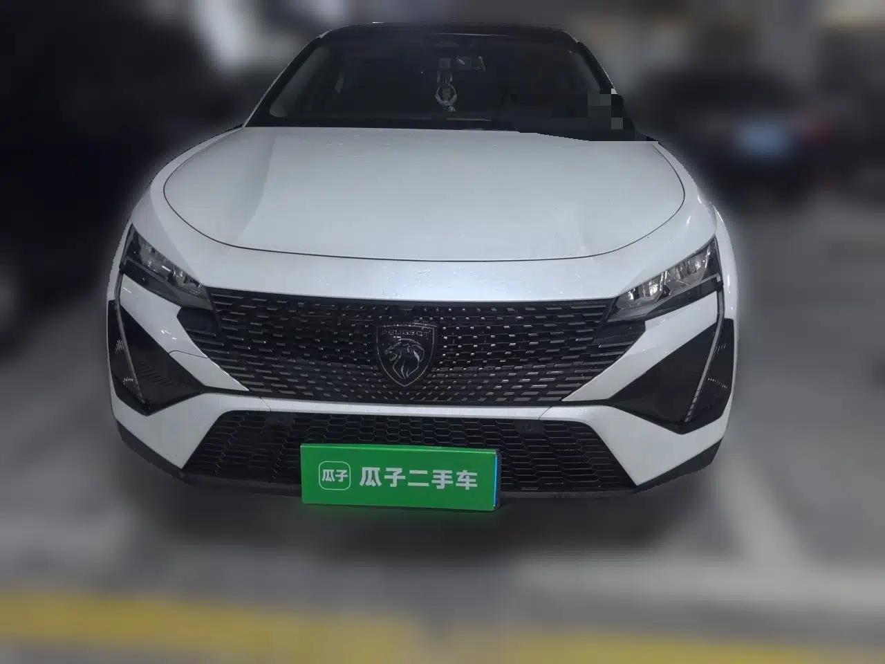 Peugeot 408X 2023 Charm Version — миниатюра 2