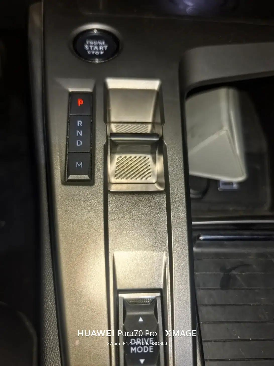 Peugeot 408X 2023 Charm Version — миниатюра 14