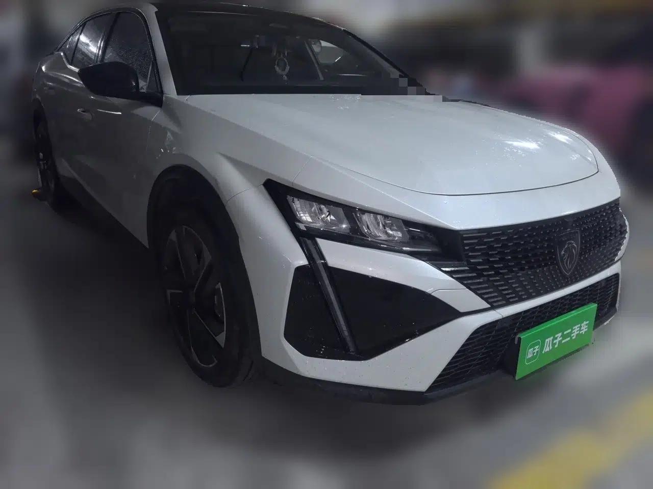 Peugeot 408X 2023 Charm Version — миниатюра 3