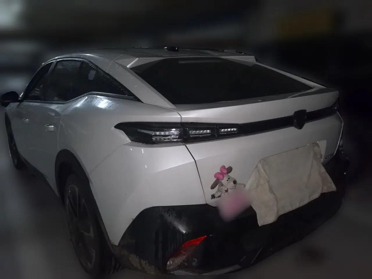Peugeot 408X 2023 Charm Version — миниатюра 4