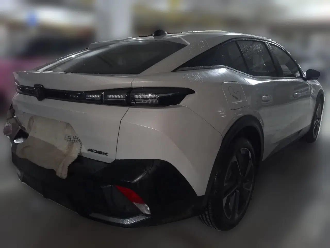 Peugeot 408X 2023 Charm Version — миниатюра 6