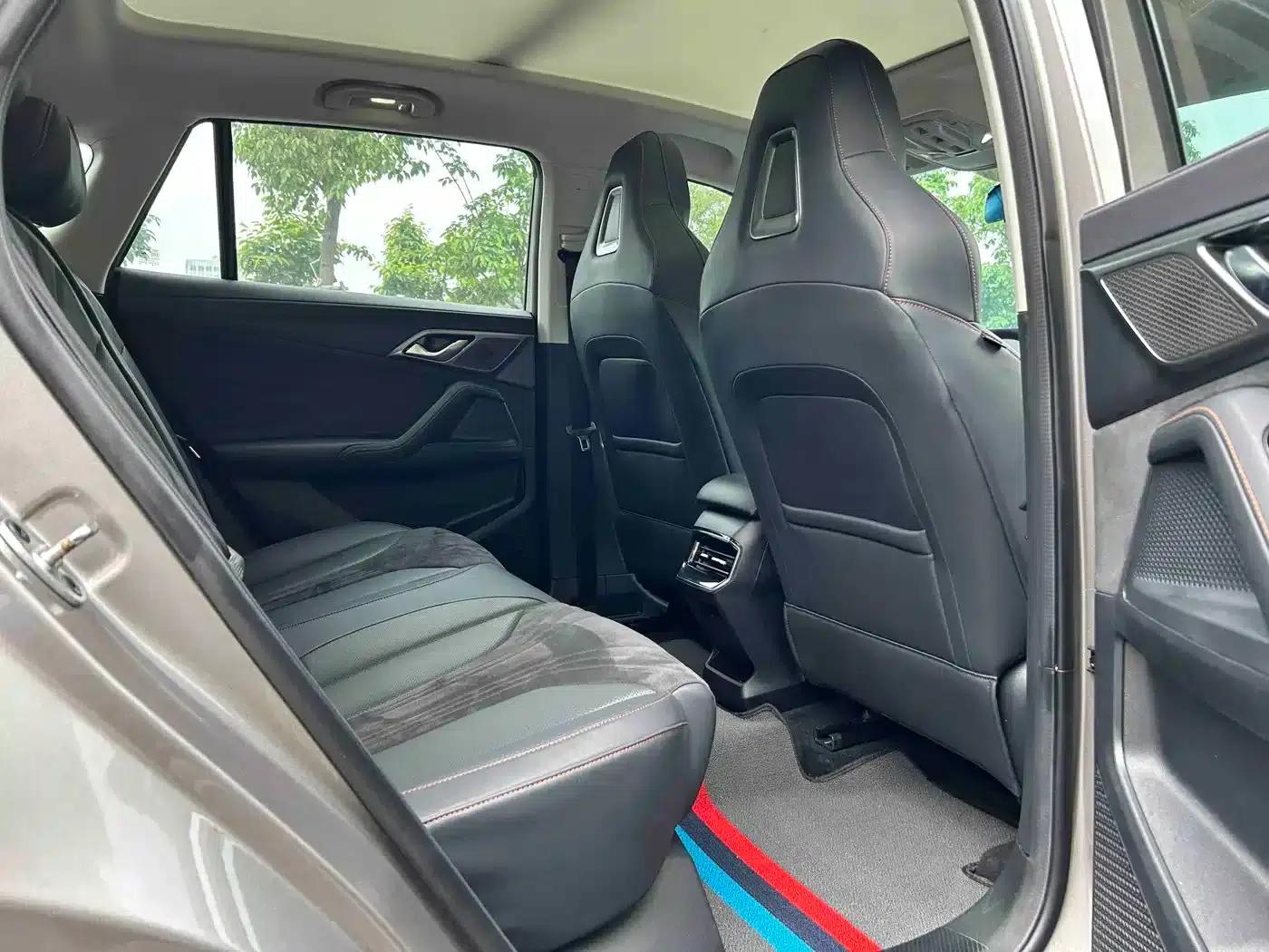 Roewe D5X DMH 2024 135 Flagship Edition — миниатюра 5