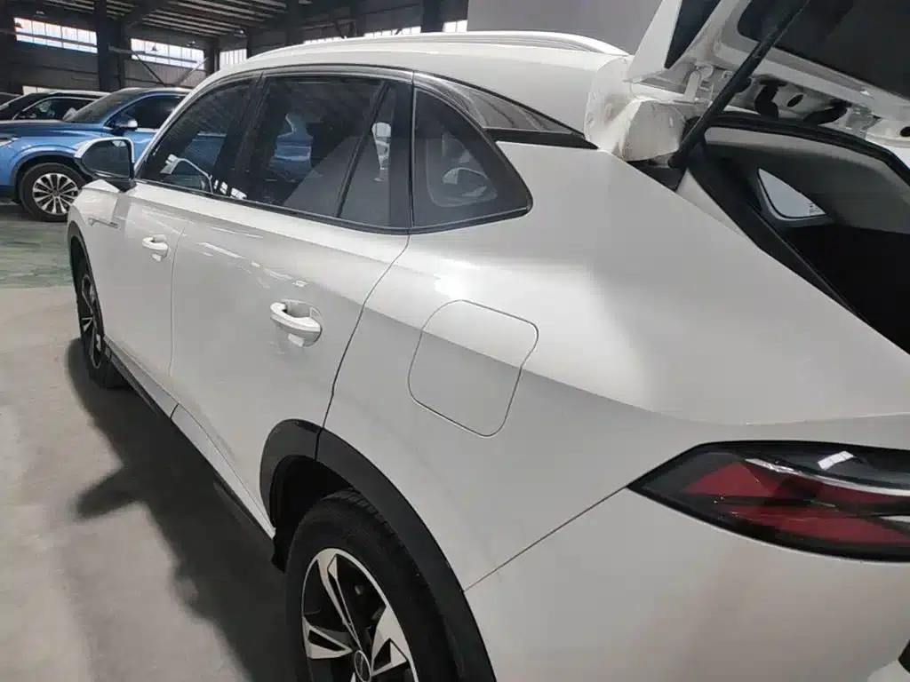 Roewe D5X DMH 2024 Model 135 Luxury Edition — миниатюра 5