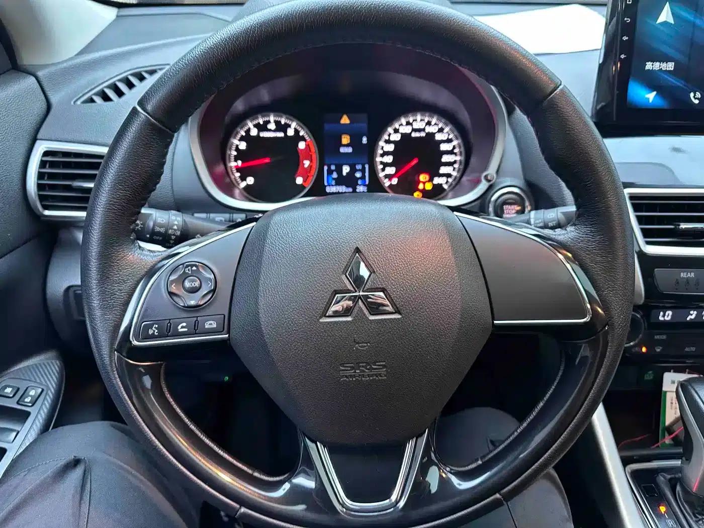 Eclipse Cross 2021 1.5T CVT 2WD Dream Edition — миниатюра 12