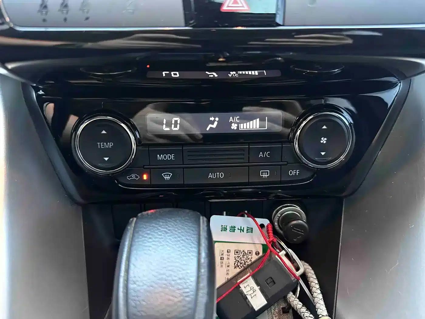 Eclipse Cross 2021 1.5T CVT 2WD Dream Edition — миниатюра 13
