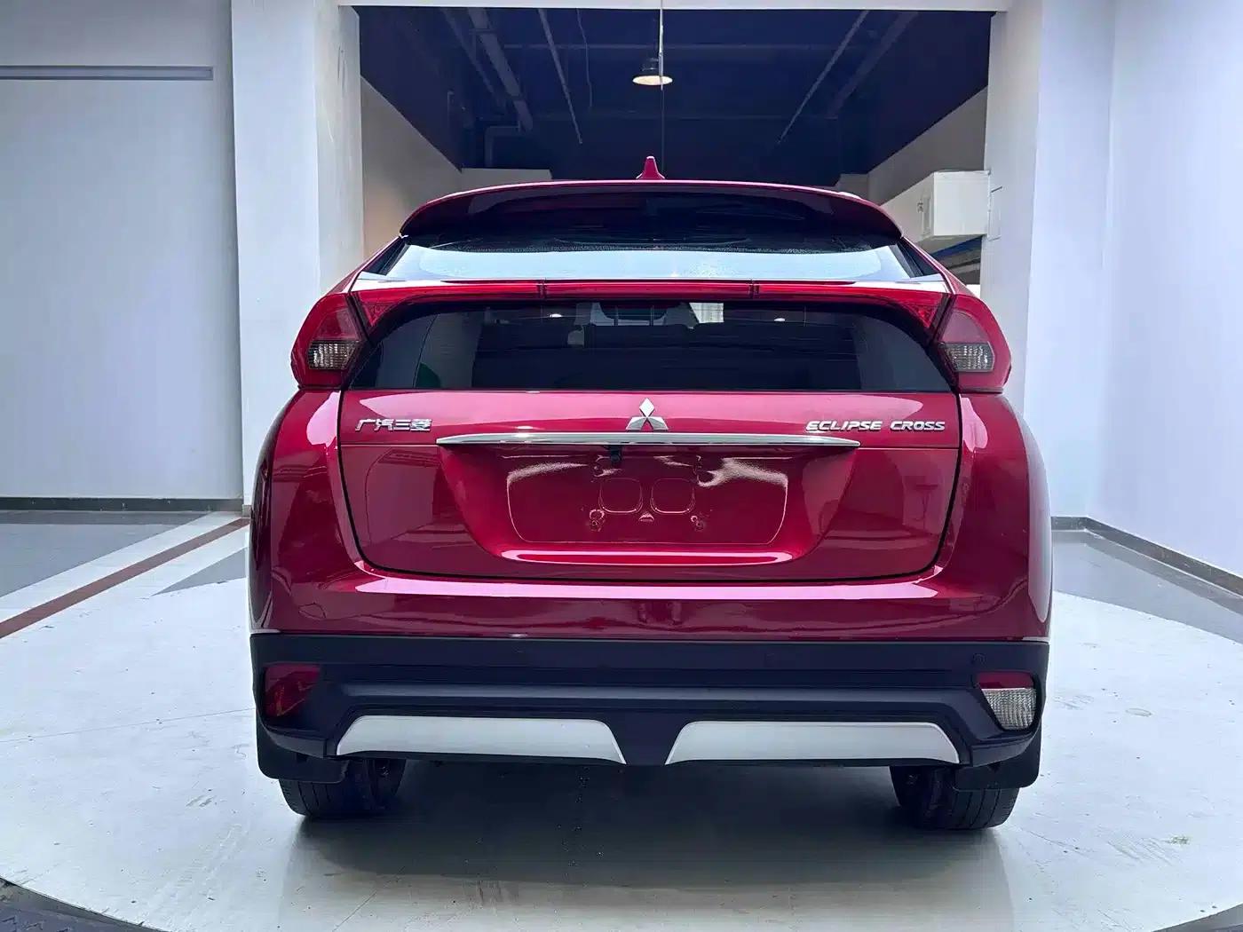 Eclipse Cross 2021 1.5T CVT 2WD Dream Edition — миниатюра 4
