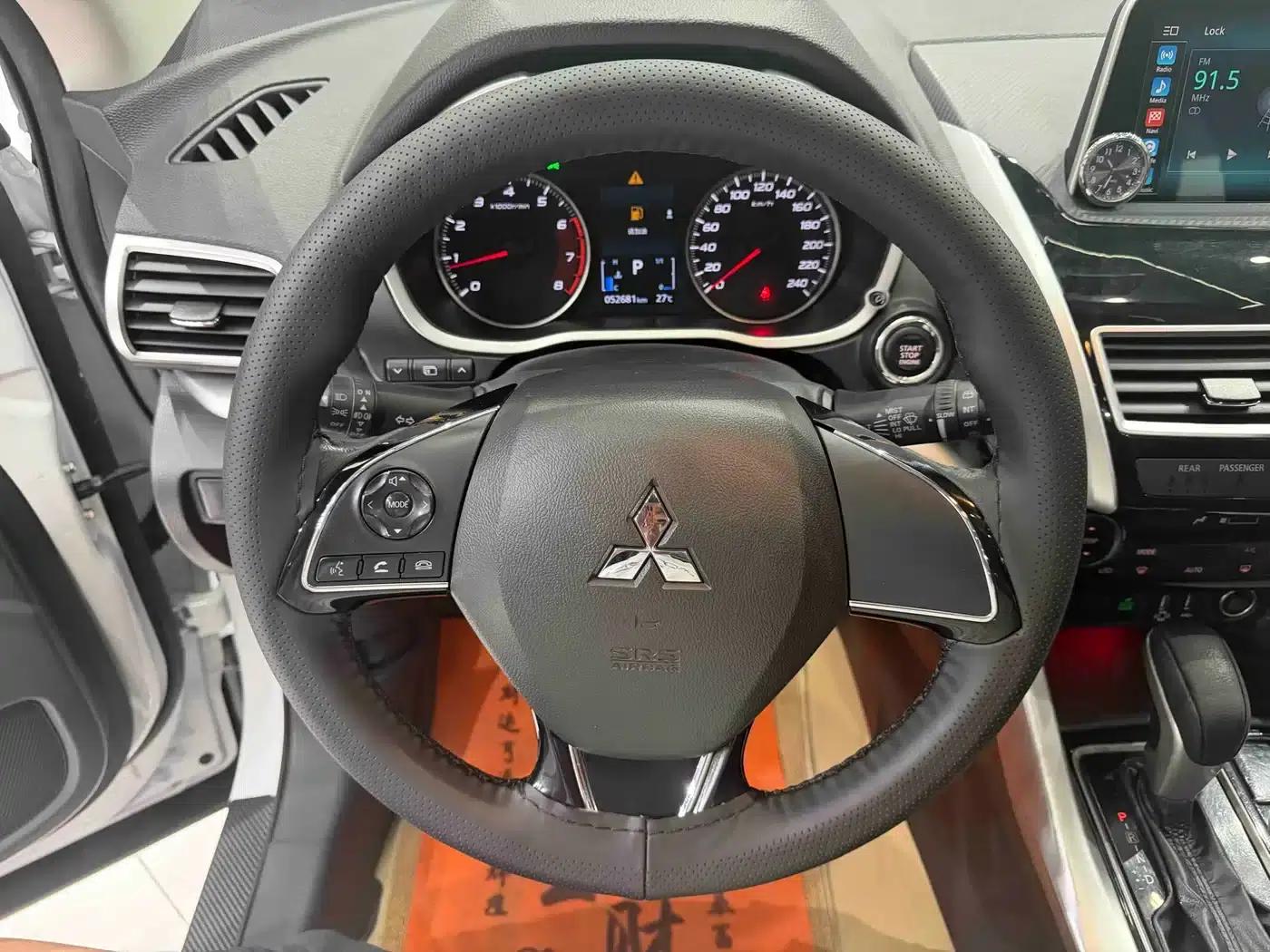 Eclipse Cross 2021 1.5T CVT 2WD Dream Edition — миниатюра 11