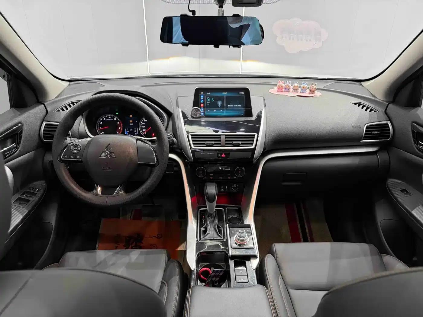 Eclipse Cross 2021 1.5T CVT 2WD Dream Edition — миниатюра 13