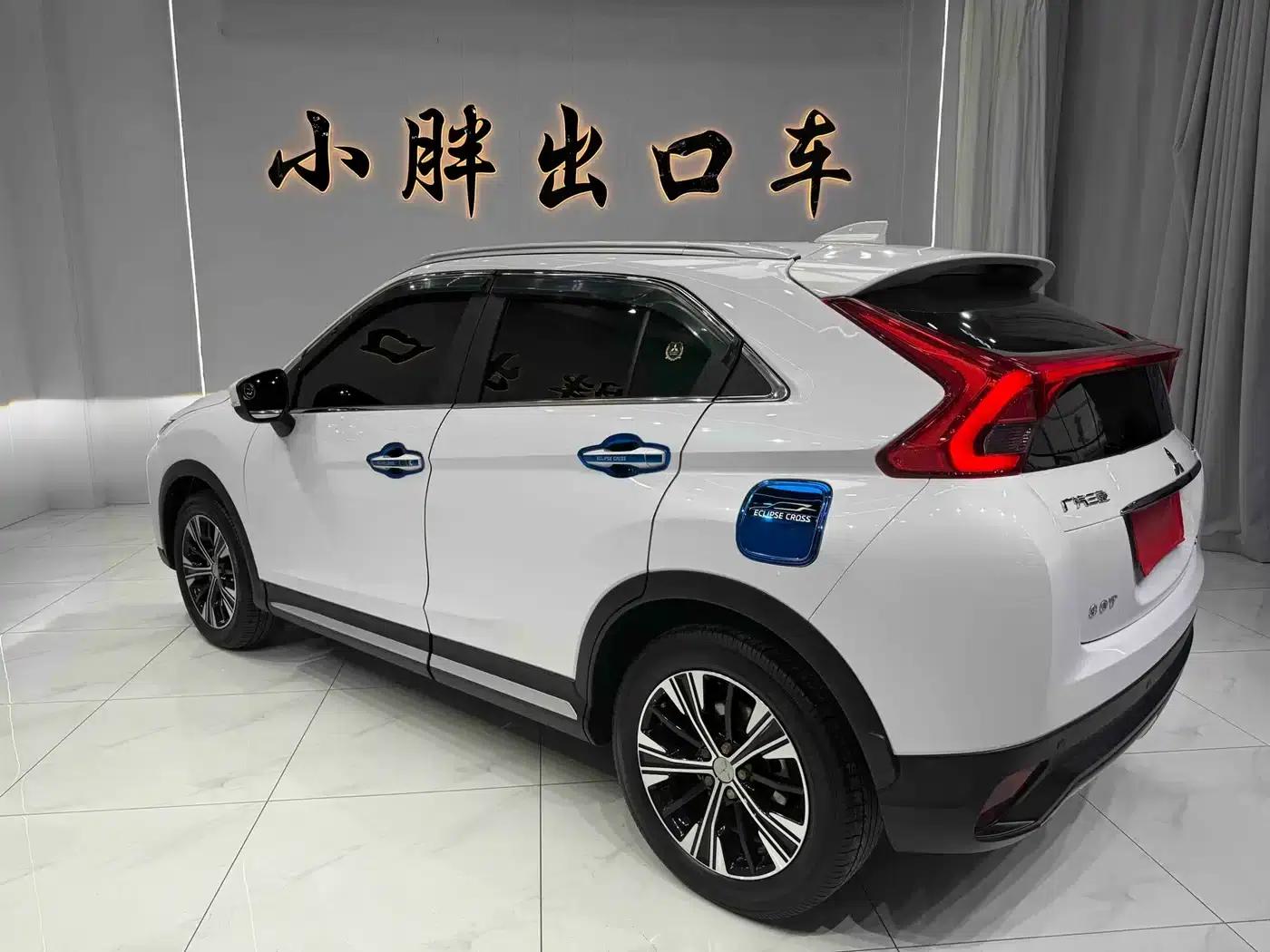 Eclipse Cross 2021 1.5T CVT 2WD Dream Edition — миниатюра 6
