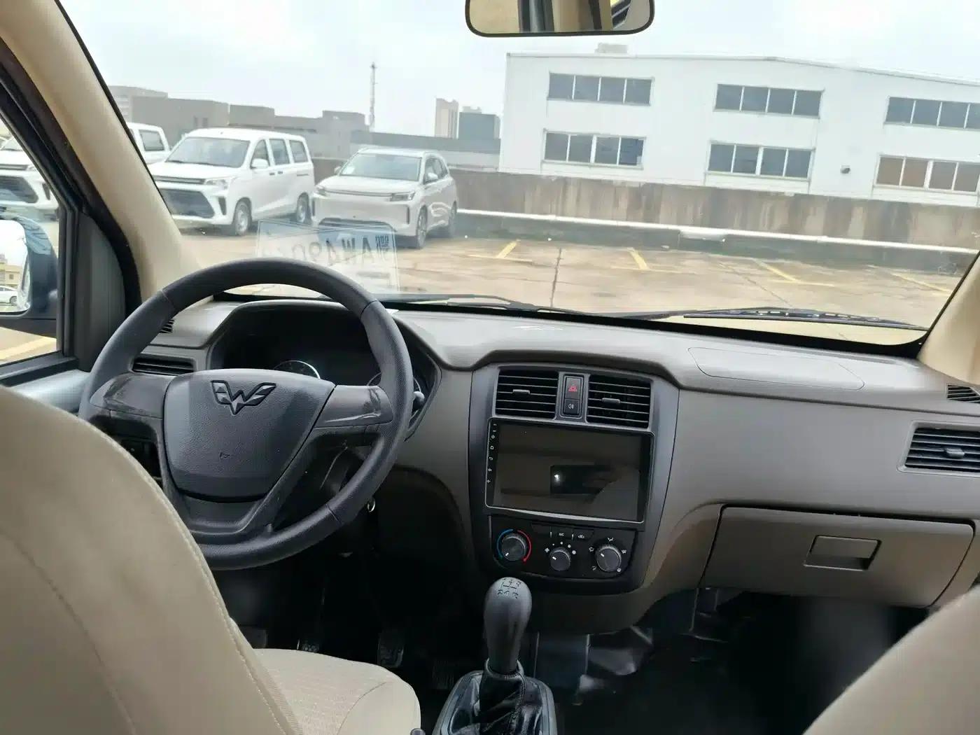 Wuling Rongguang S 2022 1.2L Standard Air-Conditioned 5-Seater LSI — миниатюра 13