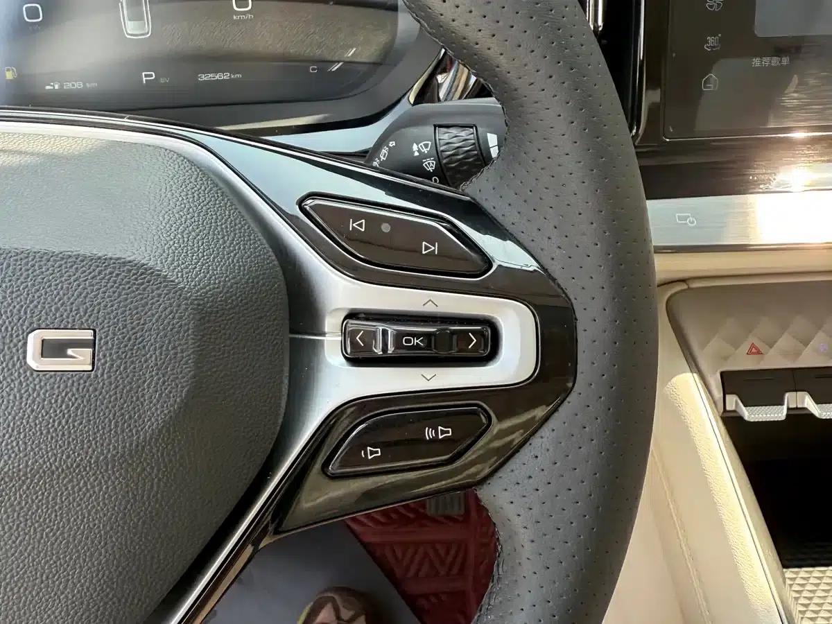 Wuling Xingyun 2023 2.0L DHT Flagship Edition — миниатюра 14