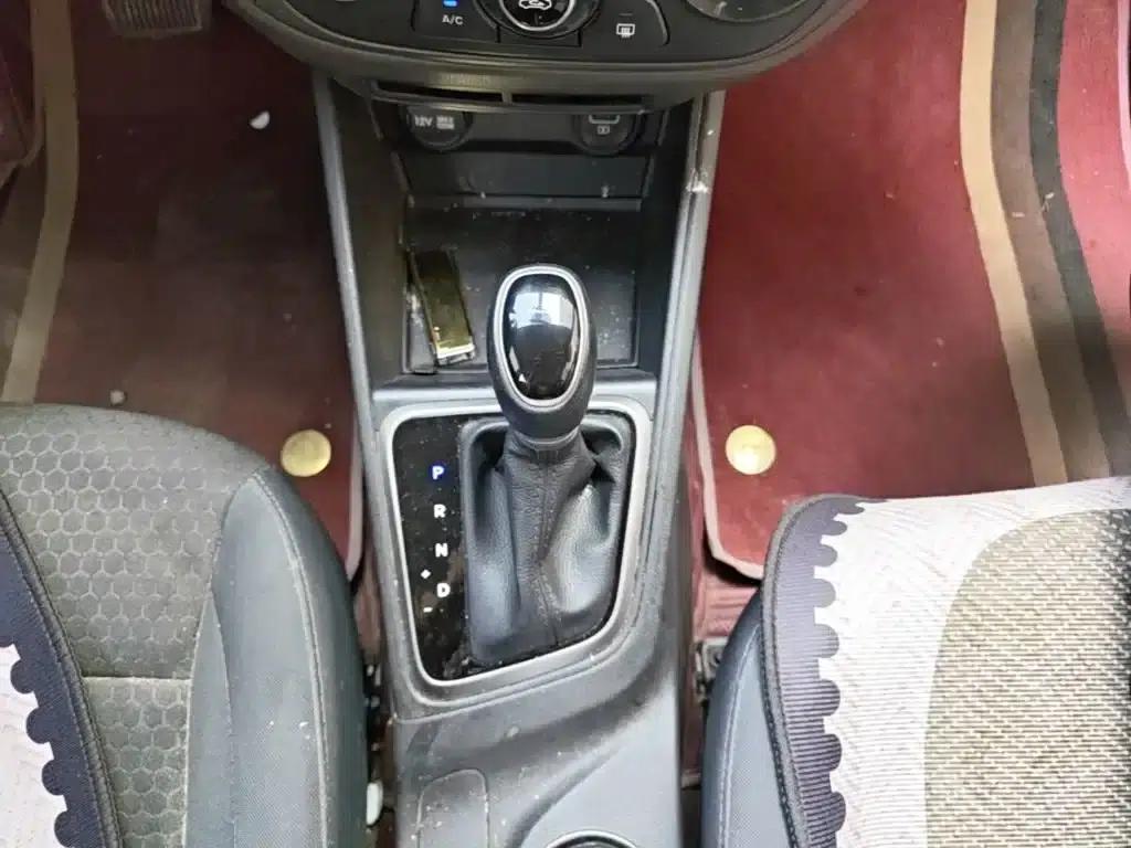 2020 Hyundai Verna 1.4L CVT GLS Cool Edition — миниатюра 14