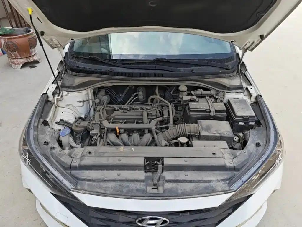 2020 Hyundai Verna 1.4L CVT GLS Cool Edition — миниатюра 20