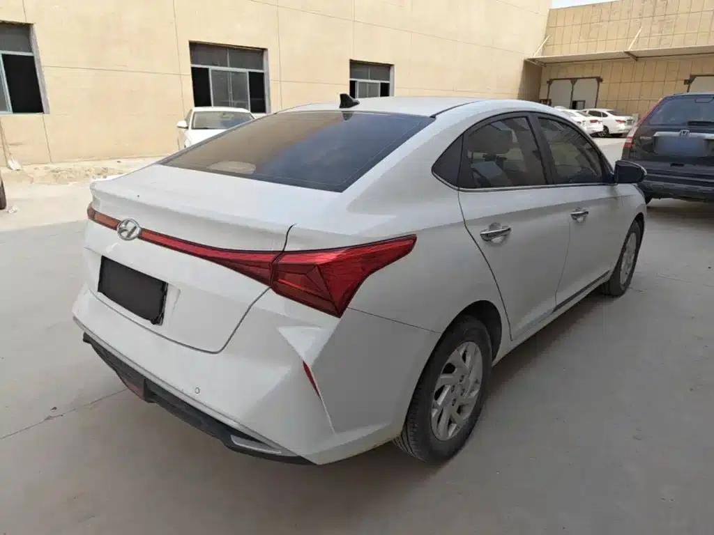 2020 Hyundai Verna 1.4L CVT GLS Cool Edition — миниатюра 7