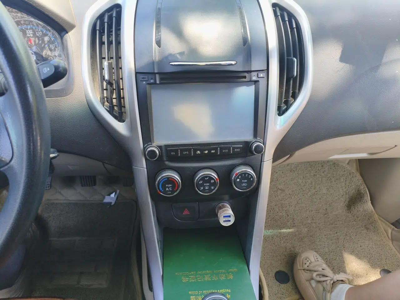 Baojun 630 2014 1.5L manual standard version — миниатюра 13