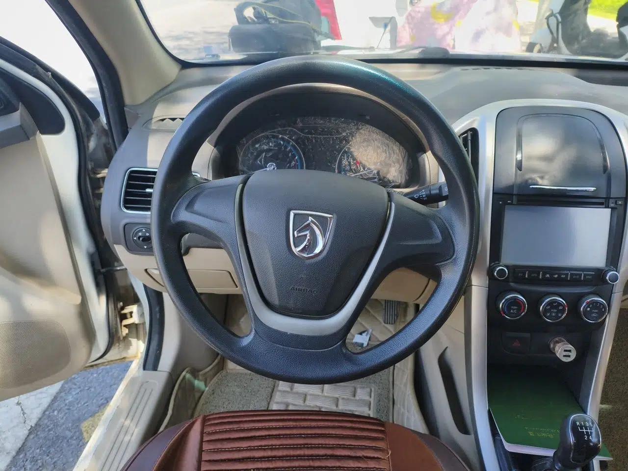 Baojun 630 2014 1.5L manual standard version — миниатюра 10
