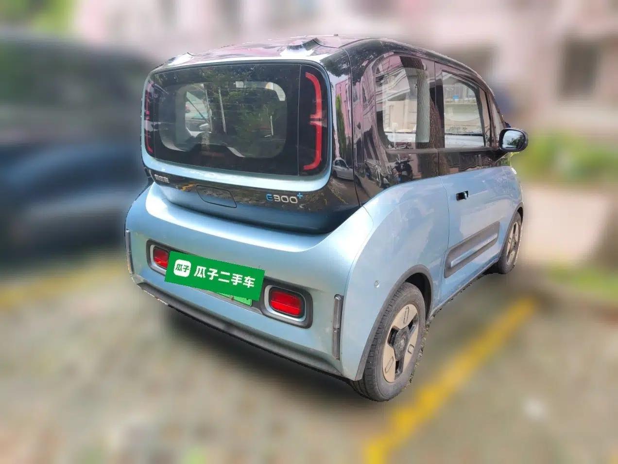 Baojun E300 2020 Plus Interstellar Future Edition — миниатюра 6
