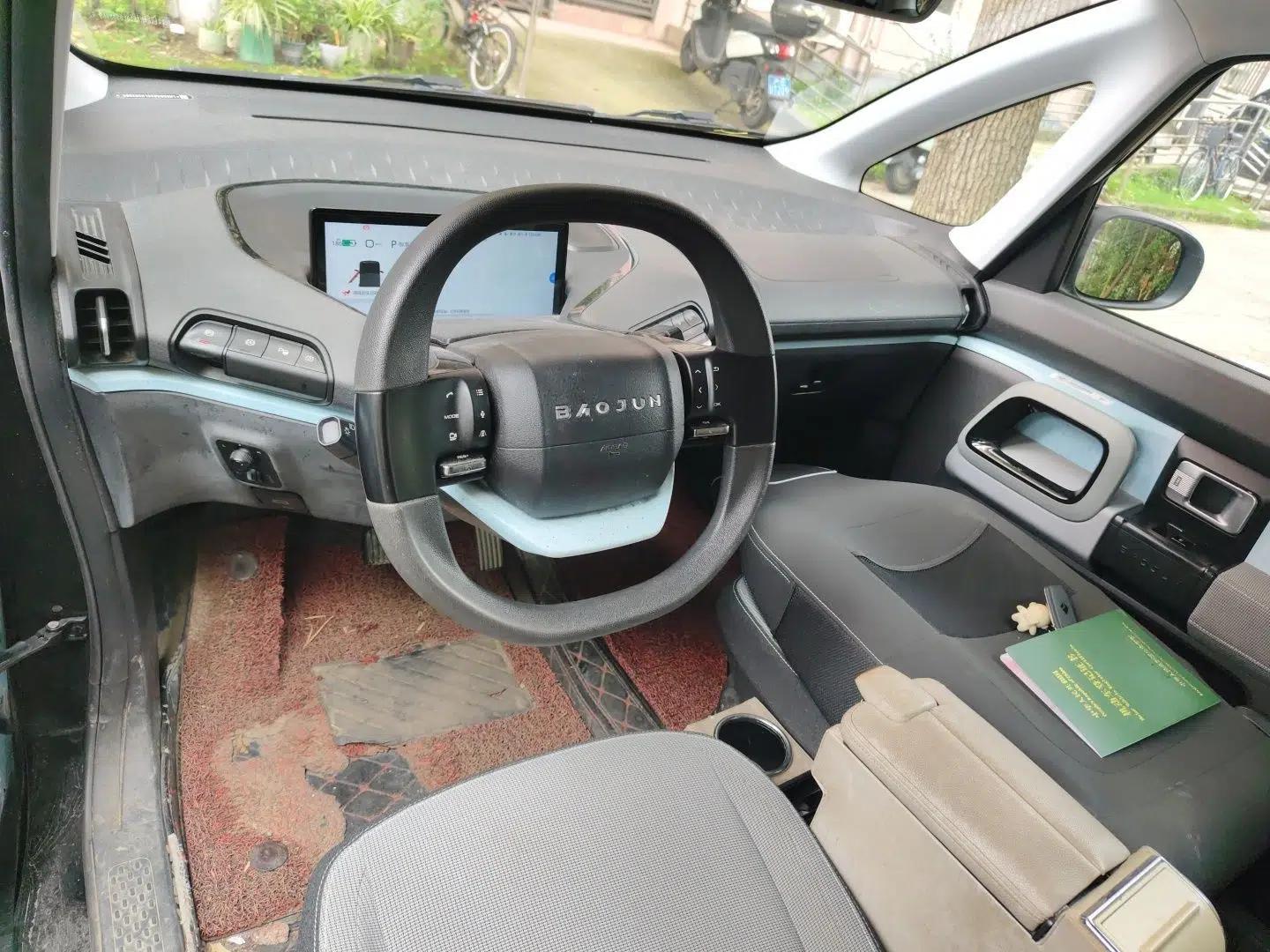 Baojun E300 2020 Plus Interstellar Future Edition — миниатюра 9