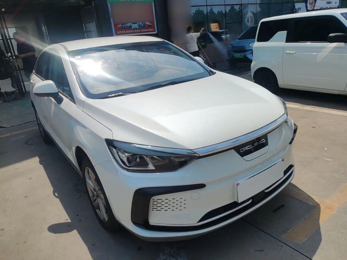 BAIC Beijing EU5 2025 Hongtu Standard Edition — миниатюра 3