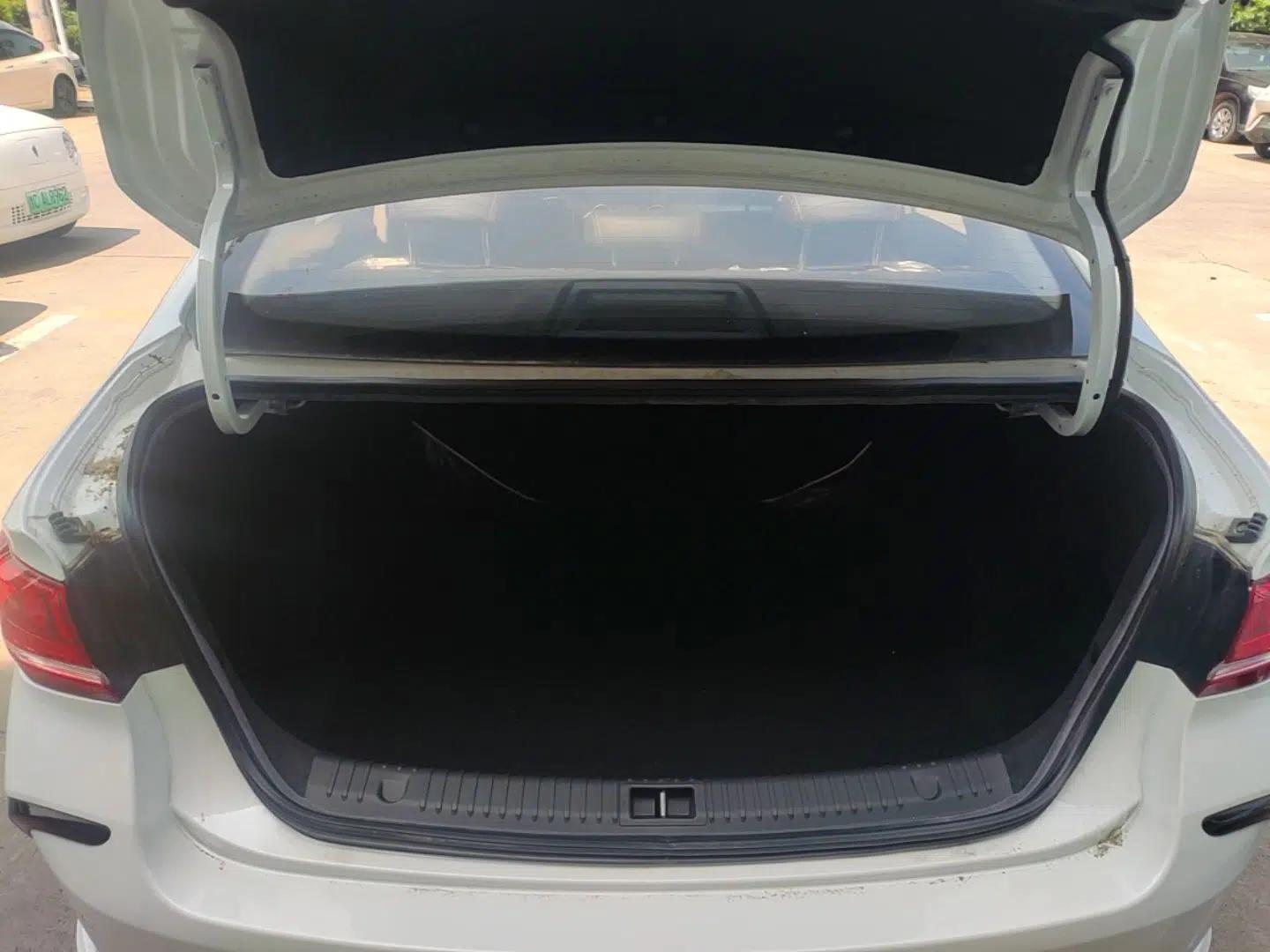 BAIC Beijing EU5 2025 Hongtu Standard Edition — миниатюра 22