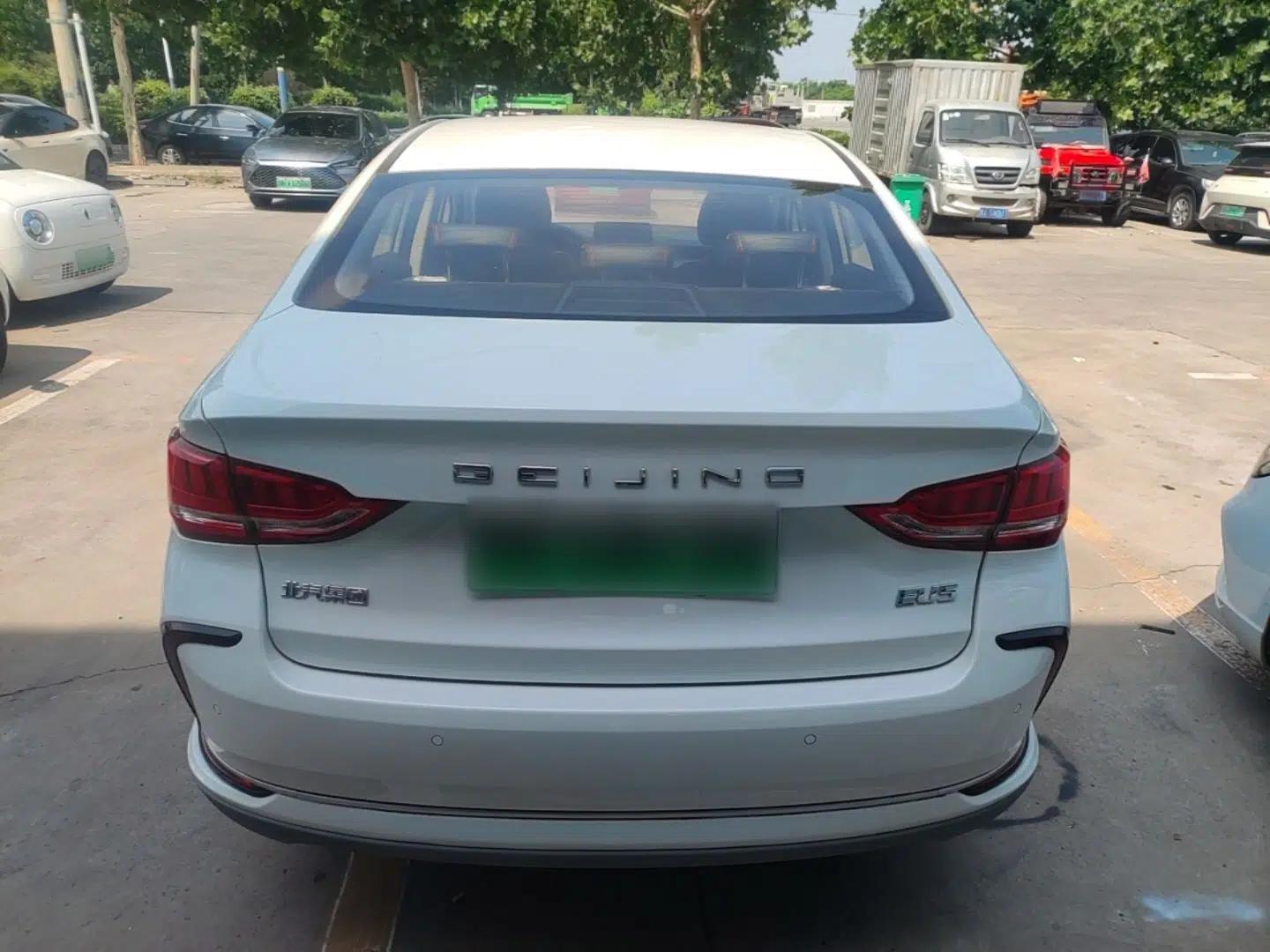 BAIC Beijing EU5 2025 Hongtu Standard Edition — миниатюра 5