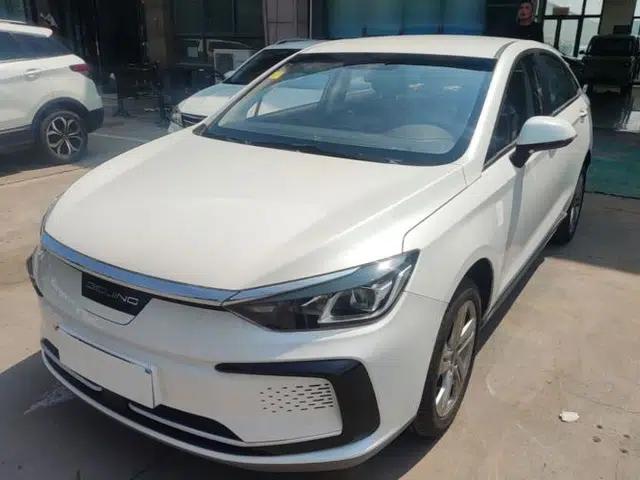 BAIC Beijing EU5 2025 Hongtu Standard Edition