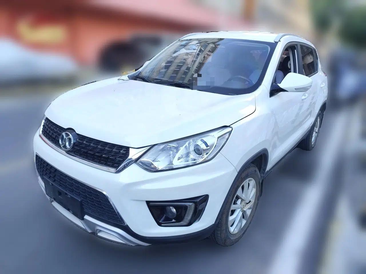 BAIC Senova X35 2016 1.5L Automatic Elite Edition — миниатюра 1