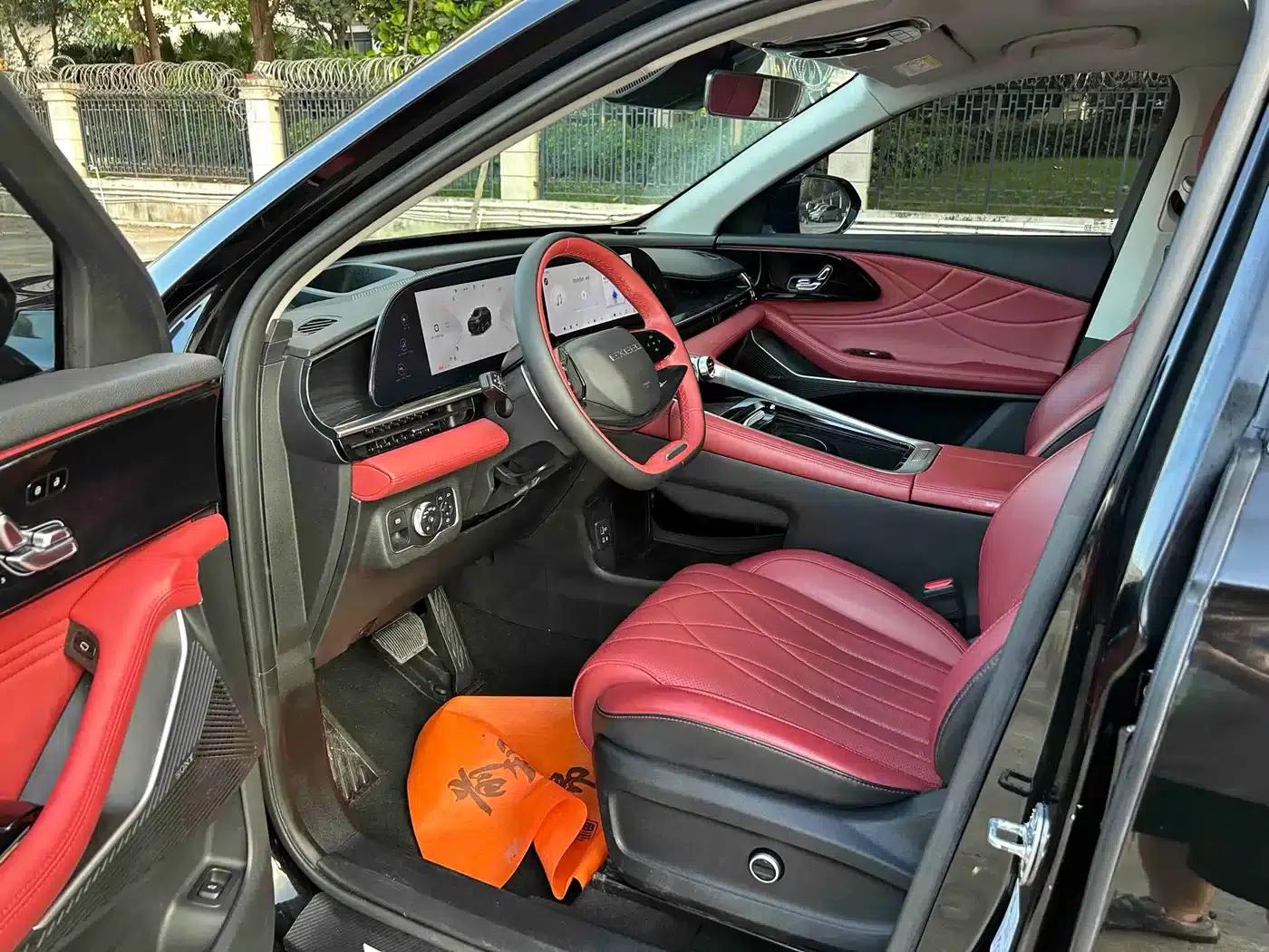 Exeed Yaoguang 2023 400T 2WD Premium Flying Fish Edition — миниатюра 15