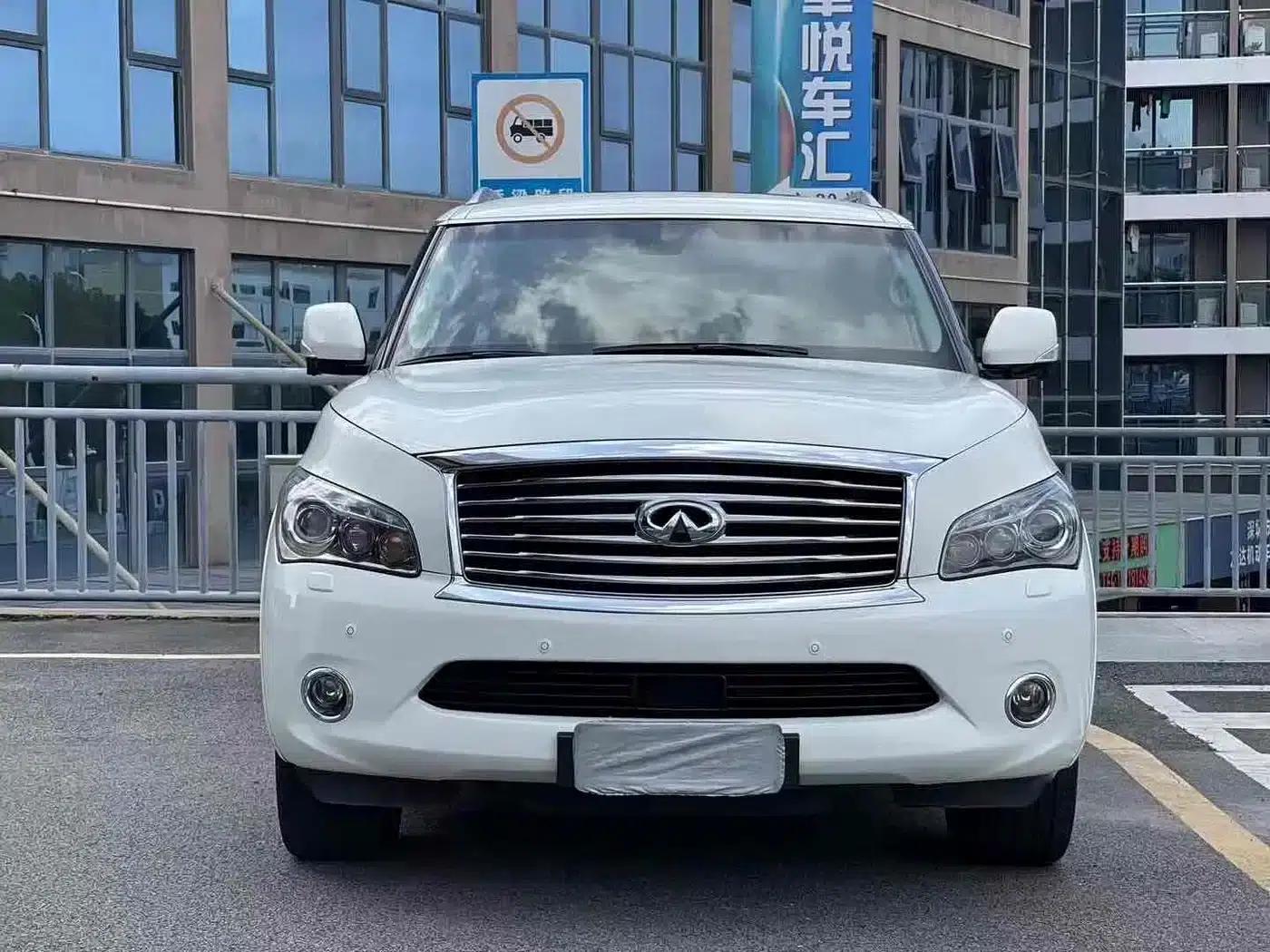 Infiniti QX80 2013 5.6L 4WD — миниатюра 2