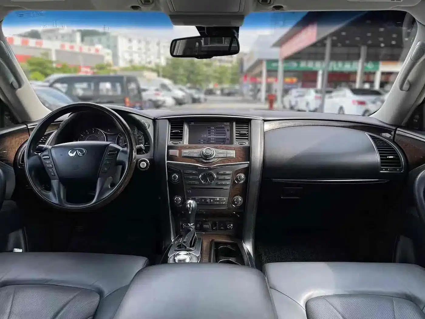 Infiniti QX80 2013 5.6L 4WD — миниатюра 4