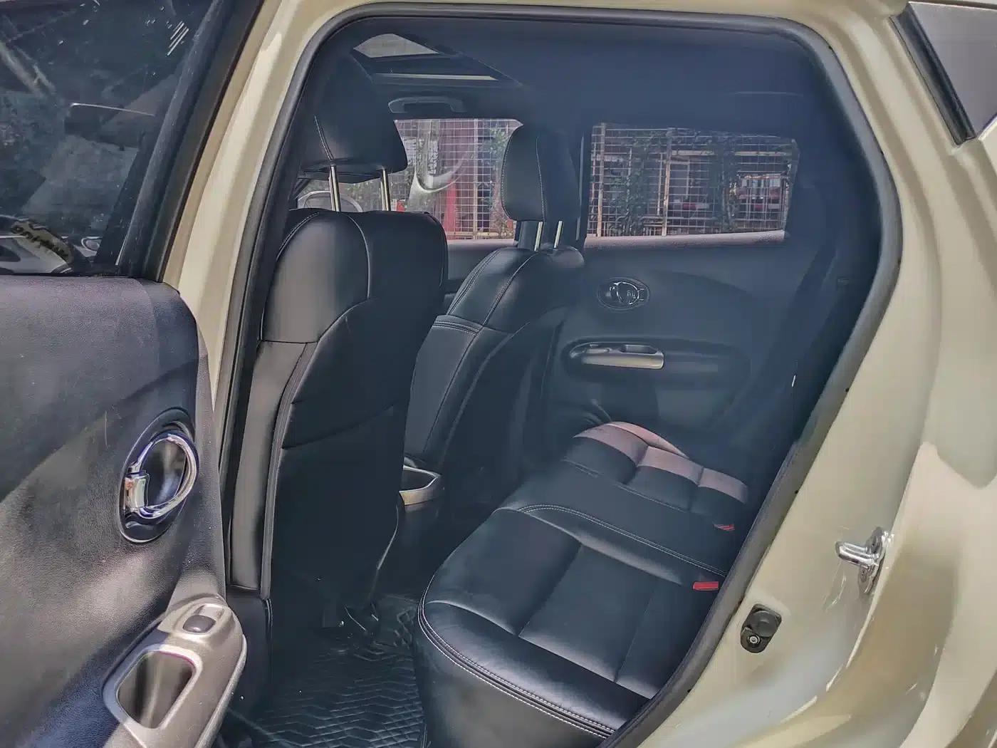 Infiniti ESQ 2014 1.6L Sporty Edition — миниатюра 5