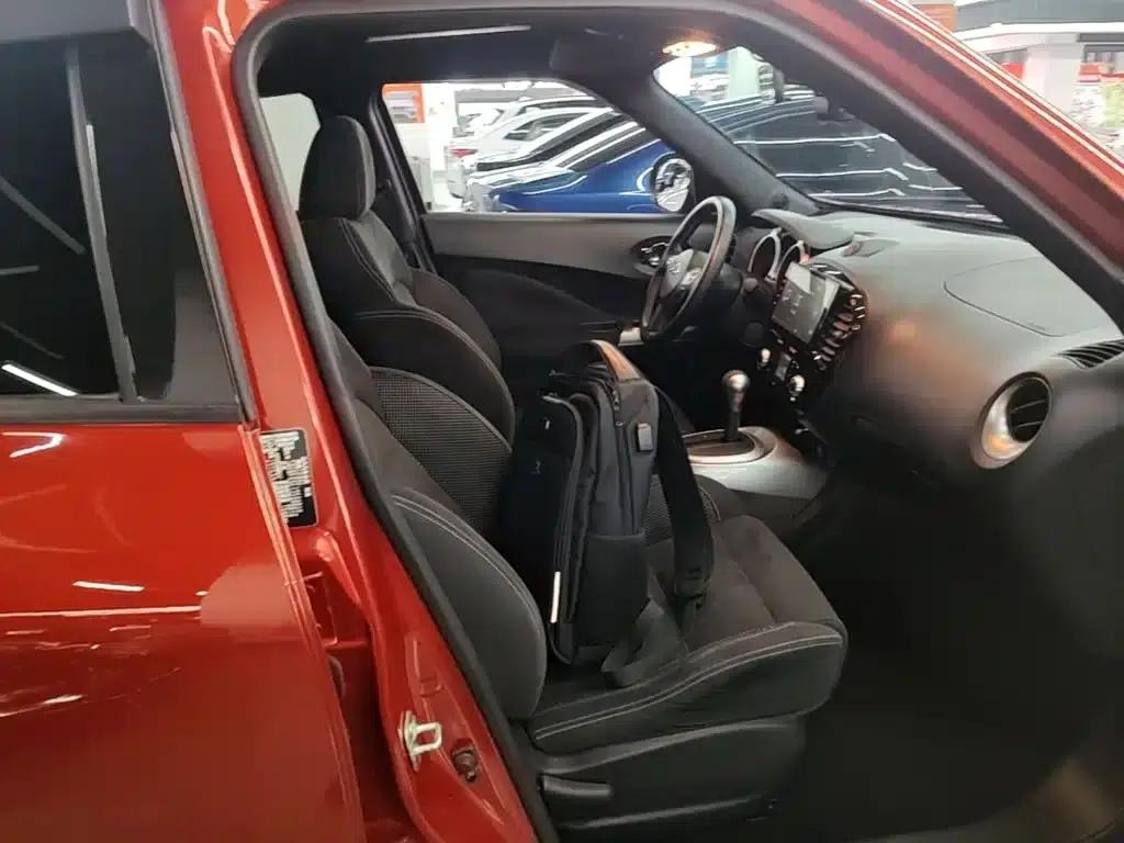Infiniti ESQ 2014 1.6L Sporty Edition — миниатюра 25