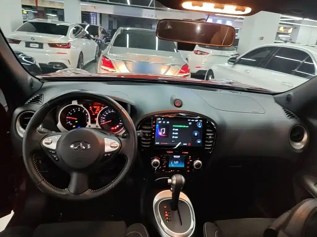 Infiniti ESQ 2014 1.6L Sporty Edition — миниатюра 10