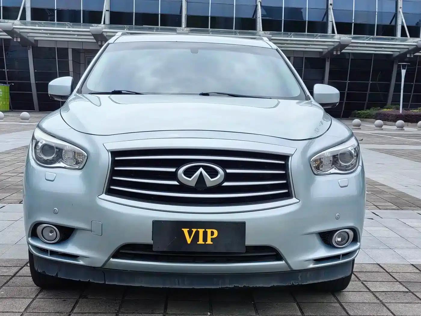 Infiniti JX 2013 JX35 2WD Excellence Edition — миниатюра 2