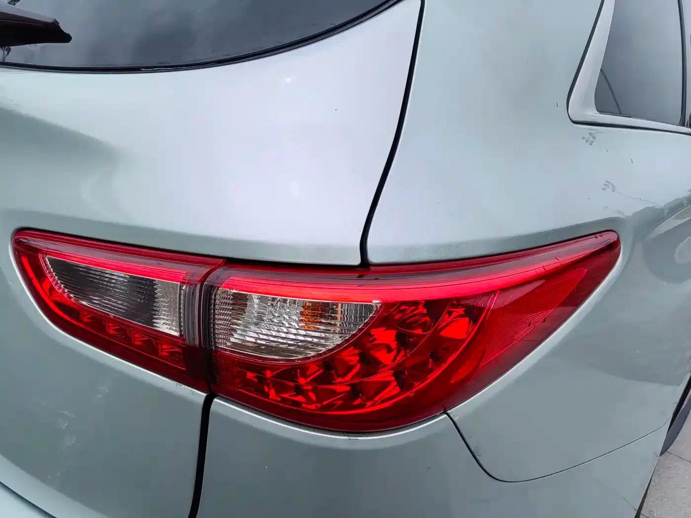 Infiniti JX 2013 JX35 2WD Excellence Edition — миниатюра 10