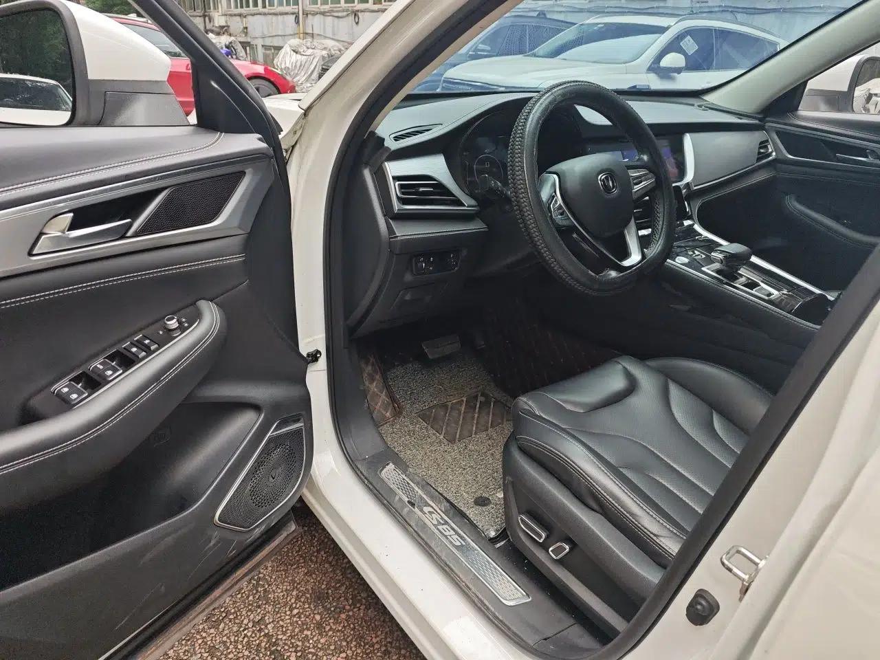 CHANGAN CS85 COUPE 2019 2.0T Automatic Version China VI Standard — миниатюра 13