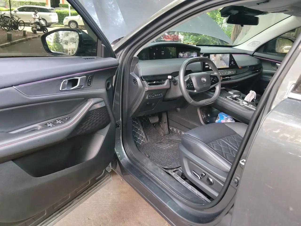 CHANGAN UNI-K iDD 2022 Blue Whale iDD 130km 1.5T Prestige Model — миниатюра 16