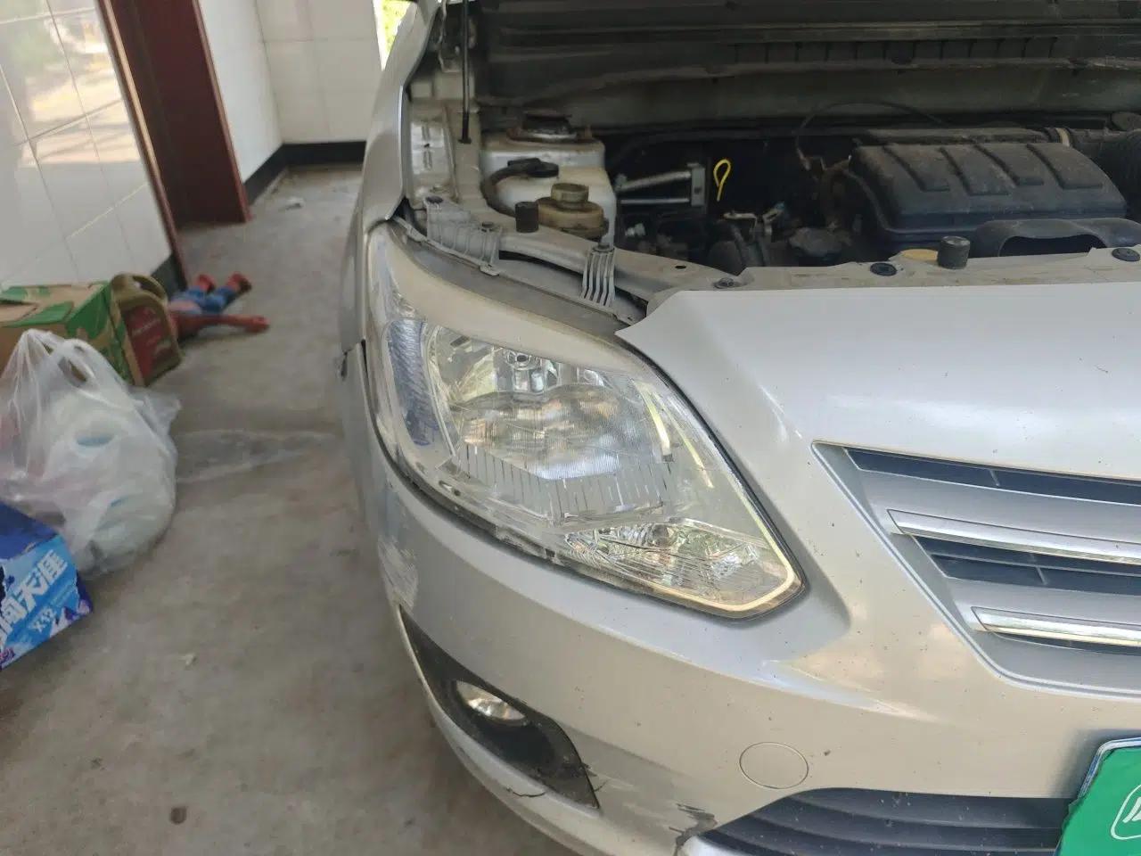 CHANGAN Alsvin V3 2012 1.3L Manual Comfort Version China IV Standard — миниатюра 7