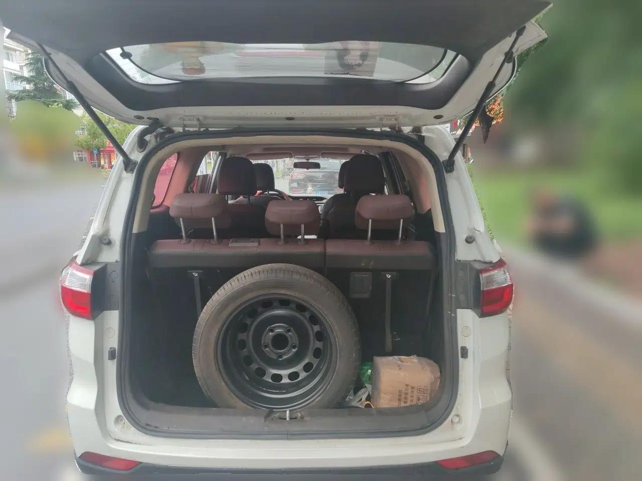 CHANGAN Lingxuan 2017 1.6L Manual Elite Model — миниатюра 19