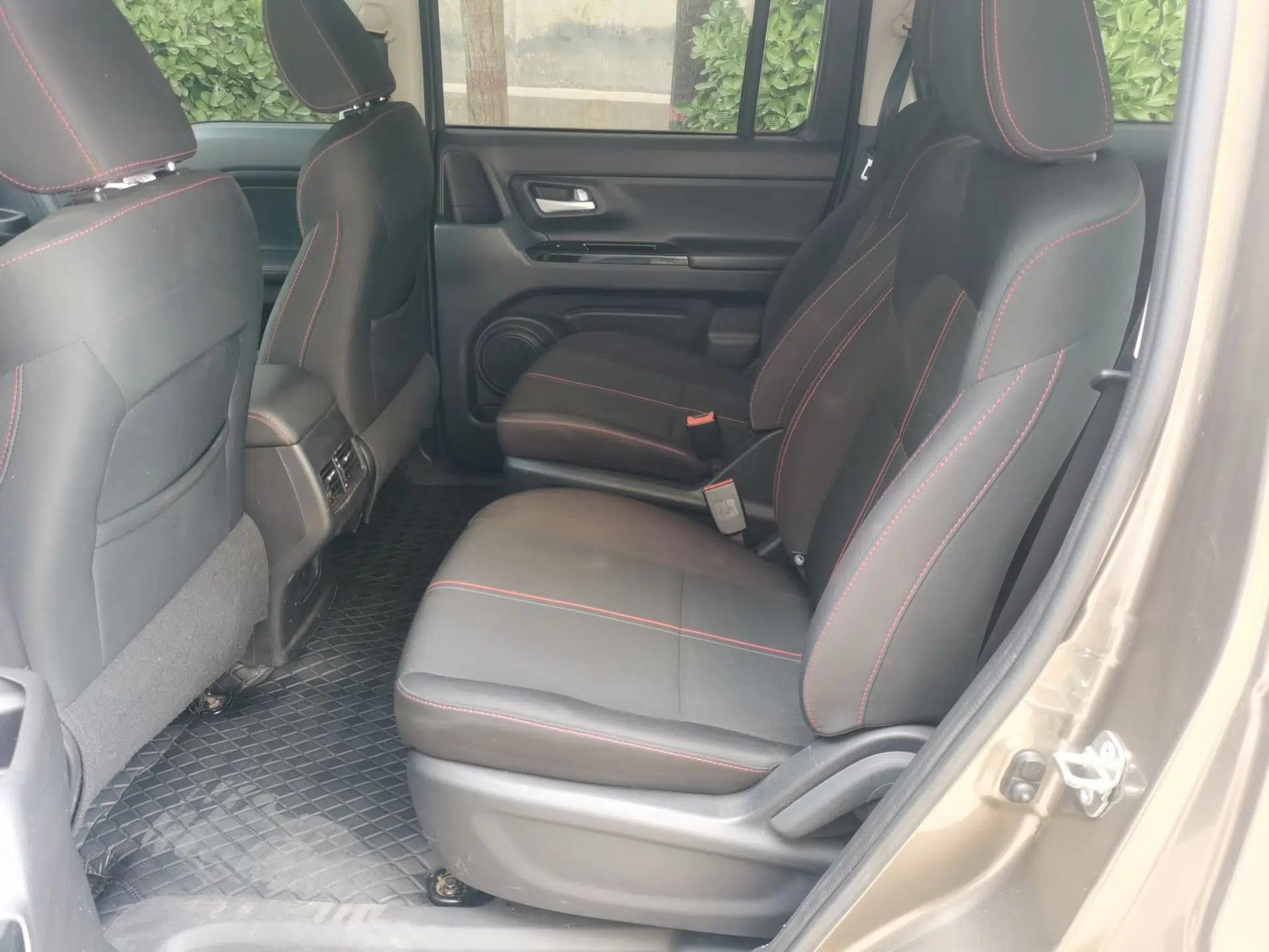 CHANGAN OSHAN X70A 2018 1.5L Manual Comfort Model — миниатюра 17