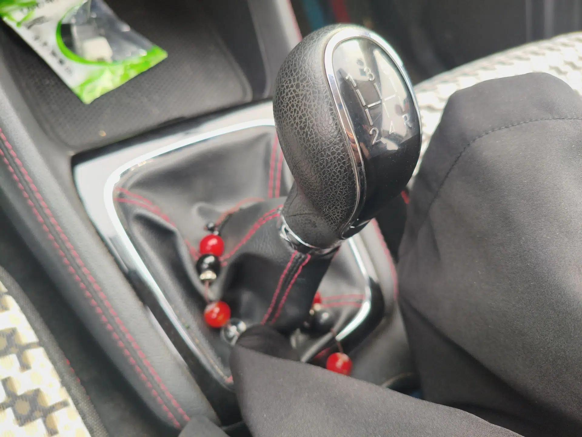 CHANGAN OSHAN A800 2017 1.6L Manual Comfort Model — миниатюра 13