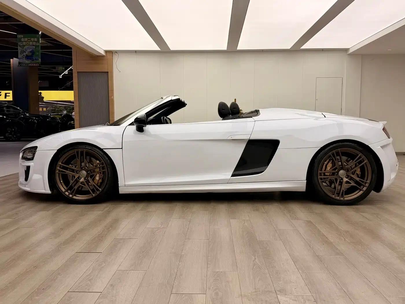 2011 Audi R8 Spyder 5.2 FSI quattro — миниатюра 6