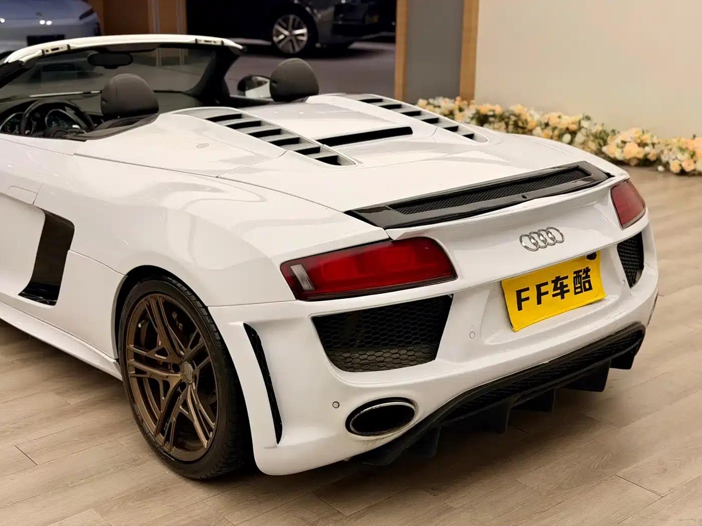 2011 Audi R8 Spyder 5.2 FSI quattro — миниатюра 8
