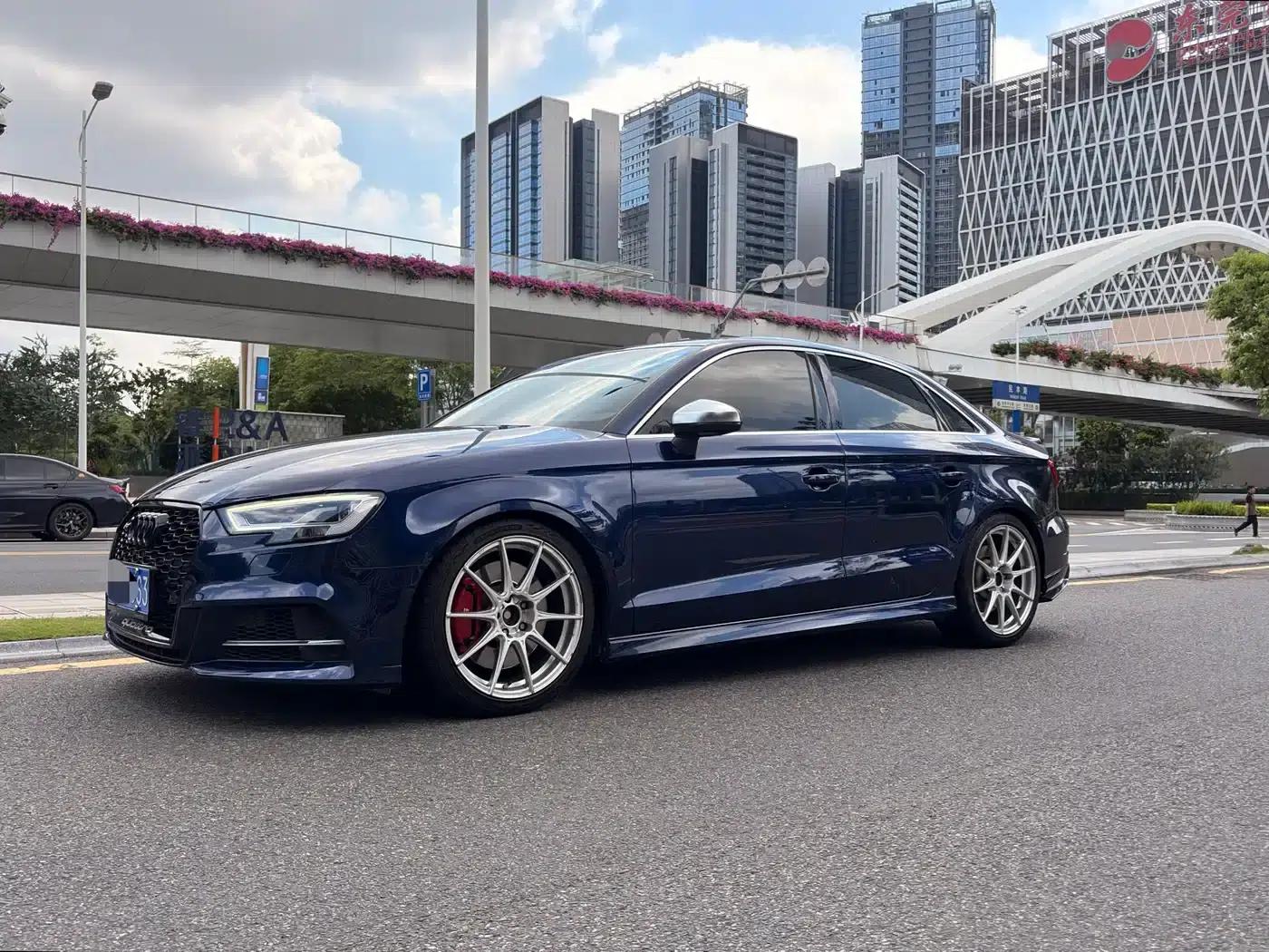 Audi S3 2017 Facelift S3 2.0T Limousine — миниатюра 1