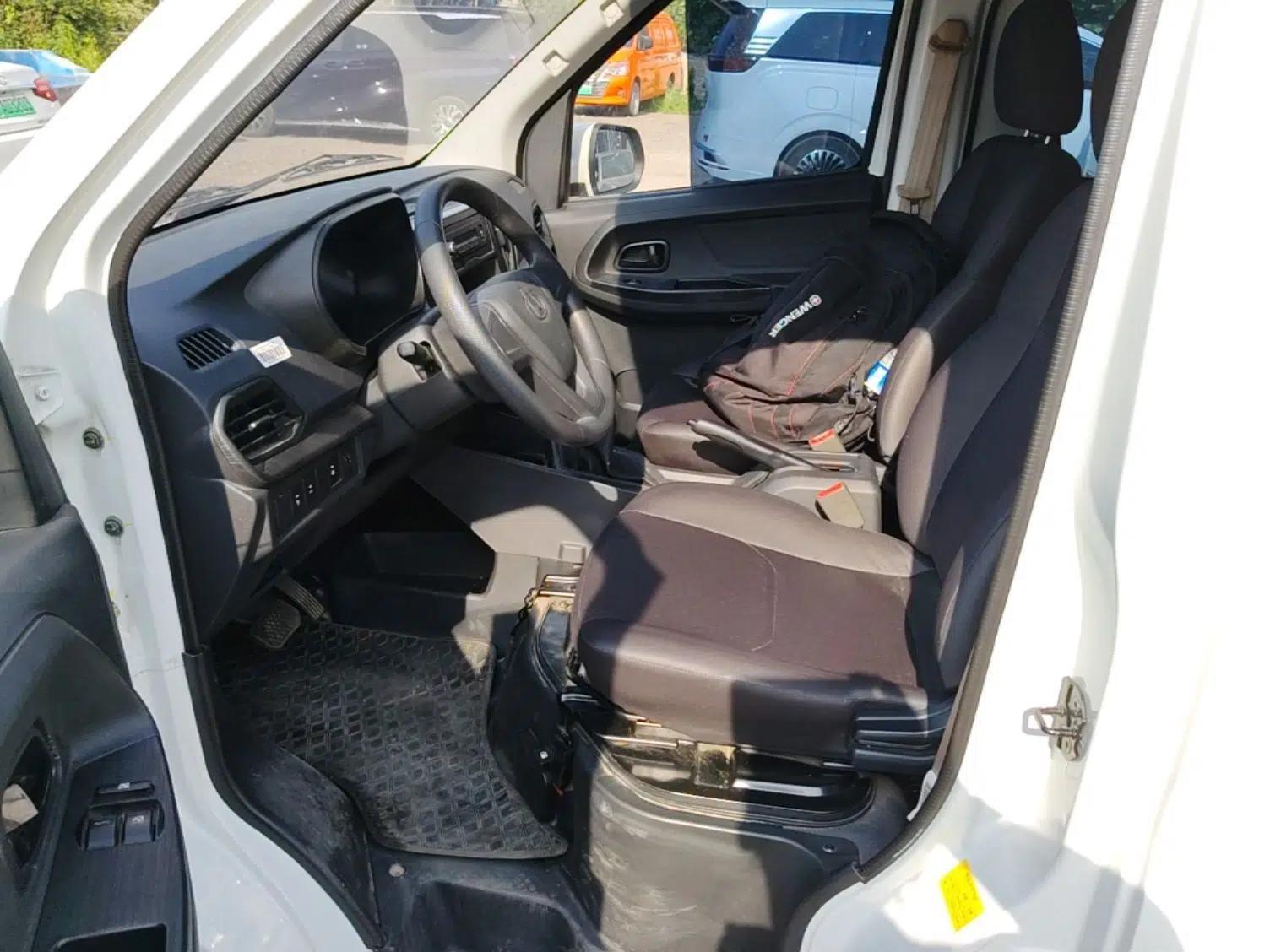 CHANGAN KAICHENG Ruixing EM80 2023 EM80 Ⅱ Side-Hinged 7-Seater Comfort Model — миниатюра 17