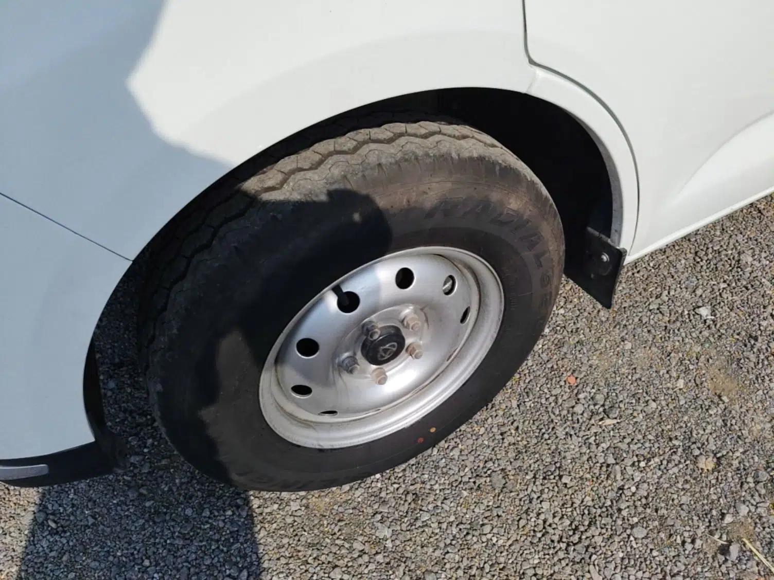 CHANGAN KAICHENG Ruixing EM80 2023 EM80 Ⅱ Side-Hinged 7-Seater Comfort Model — миниатюра 10