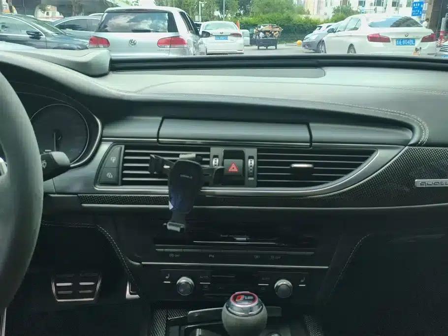 2016 Audi S6 4.0TFSI — миниатюра 13