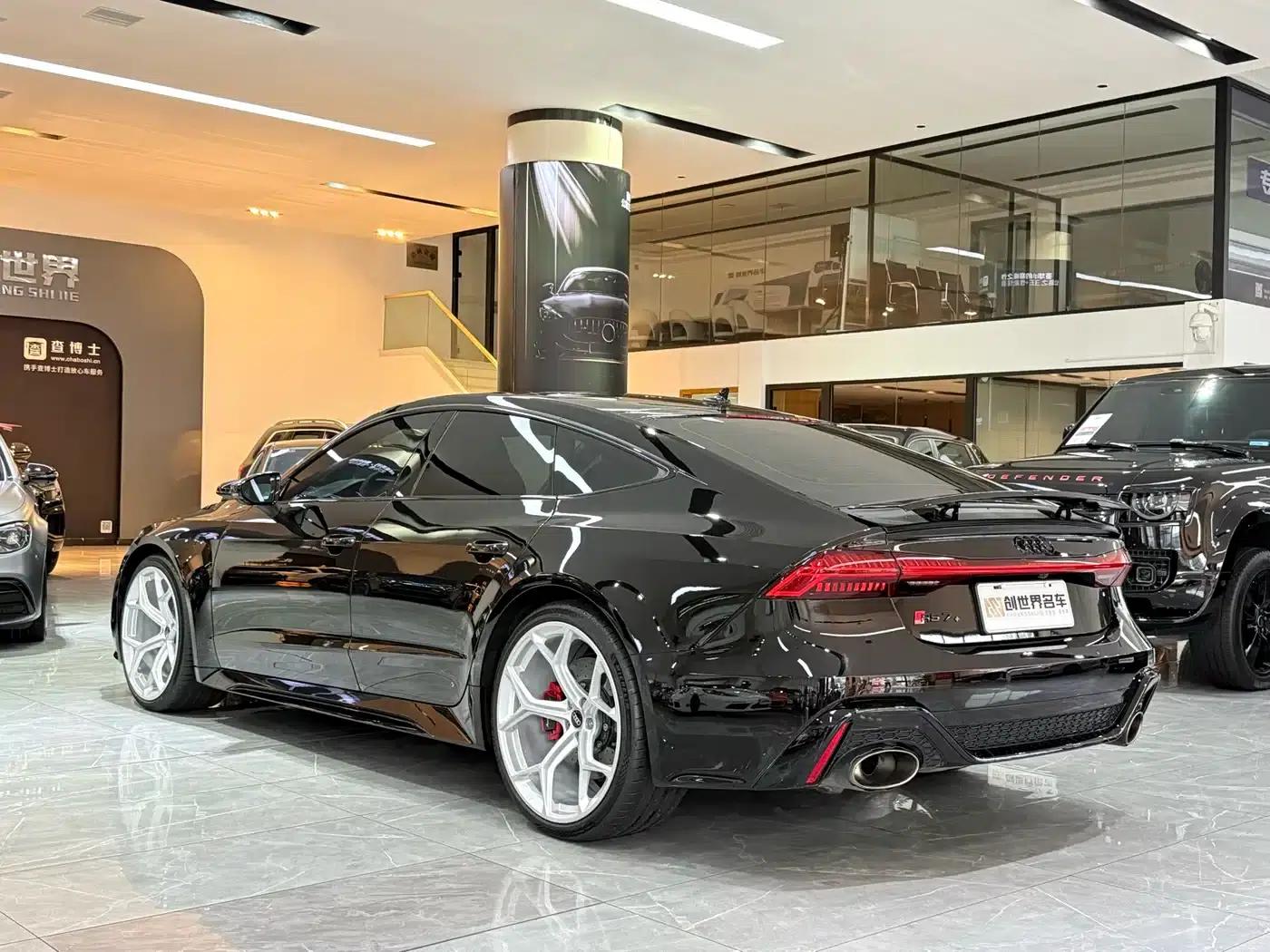 2024 Audi RS 7 RS 7 4.0T Sportback Performance — миниатюра 17